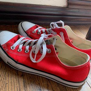 Red Converse